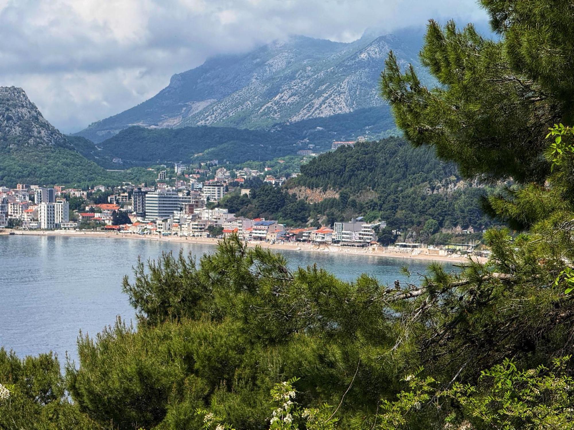 Vila Tara Sutomore Buitenkant foto